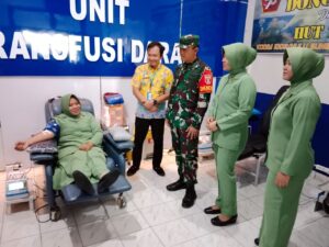 Bantu Ketersedian Stok Darah, Kodim 1002/HST dan Yonif 621/Mtg Gelar Baksos Donor Darah Sambut HUT TNI ke-78