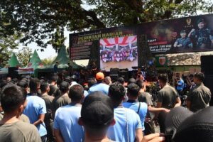 Panglima Divisi Infanteri 3 Kostrad Olahraga Bersama TNI-Polri Dalam Rangka HUT Ke-78 TNI