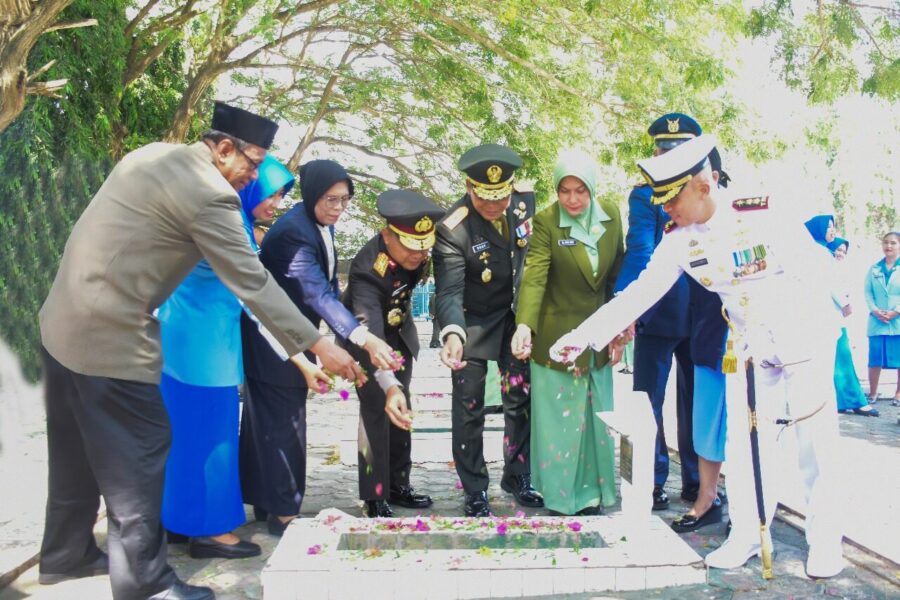 Peringatan Hut Ke 78 Tni Korem 132 Tadulako Gelar Ziarah Nasional Di Tmp