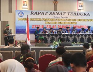 Kapoksahli Pangdam XVII/Cenderawasih Hadiri Wisuda Stisipol Silas Papare Jayapura