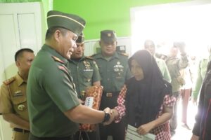 Kodim 0412/LU Bersama BKKBN dan Denkesyah Gelar Pelayanan KB Serentak