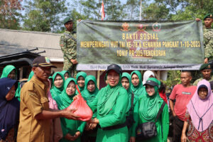 Bhakti Kostrad Untuk Negeri di Rangkaian HUT Ke-78 TNI dan Kenaikan Pangkat Prajurit