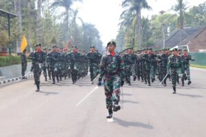 Kasdivif 2 Kostrad Pimpin Upacara HUT Ke-78 TNI di Madivif 2 Kostrad