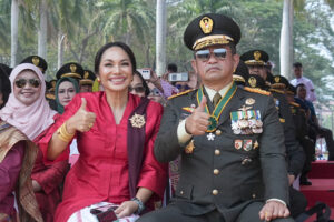 Pangkostrad Hadiri Upacara Peringatan Hari Ulang Tahun ke-78 TNl