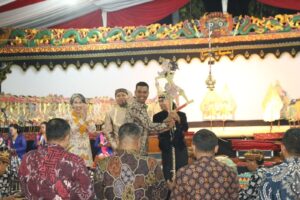 Meriahkan HUT Ke 78 TNI, Kodim Cilacap Gelar Wayang Kulit Lakon Bimo Krido