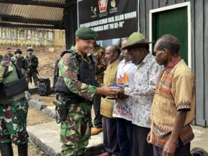 Peringati HUT TNI ke-78 Tahun di Kab. Nduga, Papua, Satgas Yonif 433/JS Tebarkan Kebahagiaan dan Harapan Baru kepada Warga