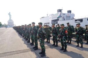 Pangdivif 2 Kostrad Pimpin Upacara Purna Tugas Satgas Pamrahwan Maluku dan Maluku Utara Yonarmed 1 Kostrad TA 2023