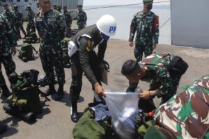 Denpom Divif 2 Kostrad Laksanakan Pemeriksaan Materiil Batalyon Armed 1 Kostrad Dalam Rangka Purna Tugas Pamrahwan Maluku