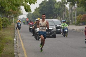 Tim Triathlon Yonarhanud 13/PBY Dominasi Patriot Riau Triathlon 2023