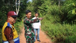 Komandan Kodim 0431/Bangka Barat Tinjau Lokasi Pembangunan Jalan