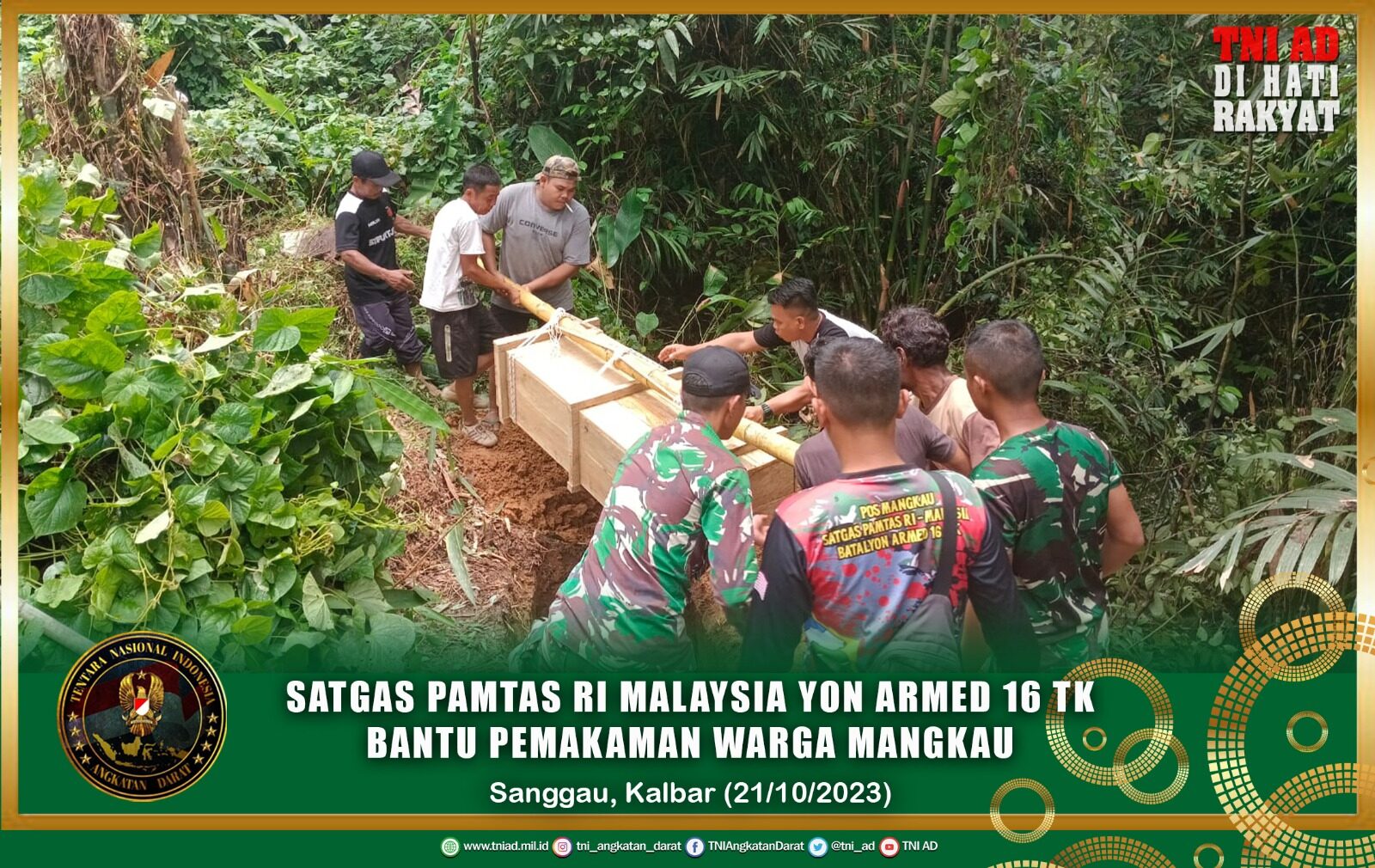 Satgas Pamtas RI Malaysia Yon Armed 16 TK Bantu Pemakaman Warga Mangkau