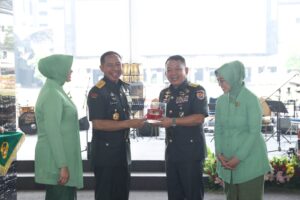 Tampuk Pimpinan Berganti, TNI AD Gelar Upacara Sertijab Kasad