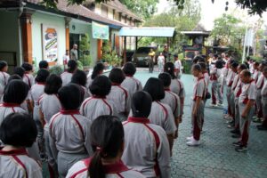 Meriahkan HUT Ke-52 KORPRI, PNS Kodam IX/Udayana Gelar Turnamen Tenis Meja