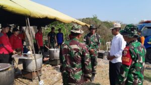 Penutupan Latihan Penanggulangan Bencana Alam Korem 163/WSA Ditandai Dengan Kegiatan Baksos