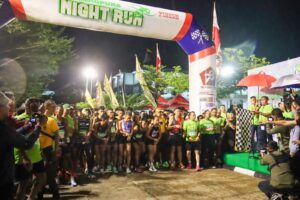 Pangdam XII/Tpr Lepas Ribuan Peserta Tanjungpura Night Run 7,8 Kilometer