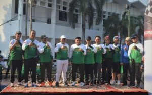 Kasbrigif 9 Kostrad Ikuti Fun Bike HUT ke 78 TNI di Alun-Alun Jember