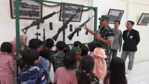 Ingin Lebih Dekat Dengan TNI, Anak-Anak TK Kunjungi Kodim Kerinci