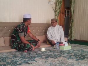 Dandim 1002/HST Silaturahmi Dengan Tuan Guru KH. Muhammad Bakhiet