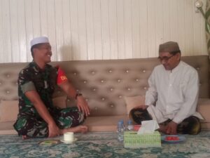 Dandim 1002/HST Silaturahmi Dengan Tuan Guru KH. Muhammad Bakhiet