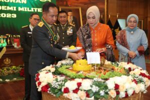 Kasad Pimpin Wisuda Purnawira Pati TNI AD 2023