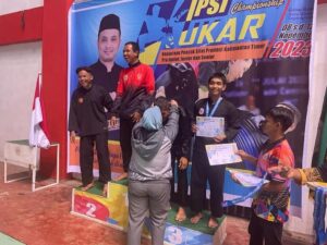 Dua Prajurit Yonarmed 18/Buritkang Raih Juara Pecak Silat