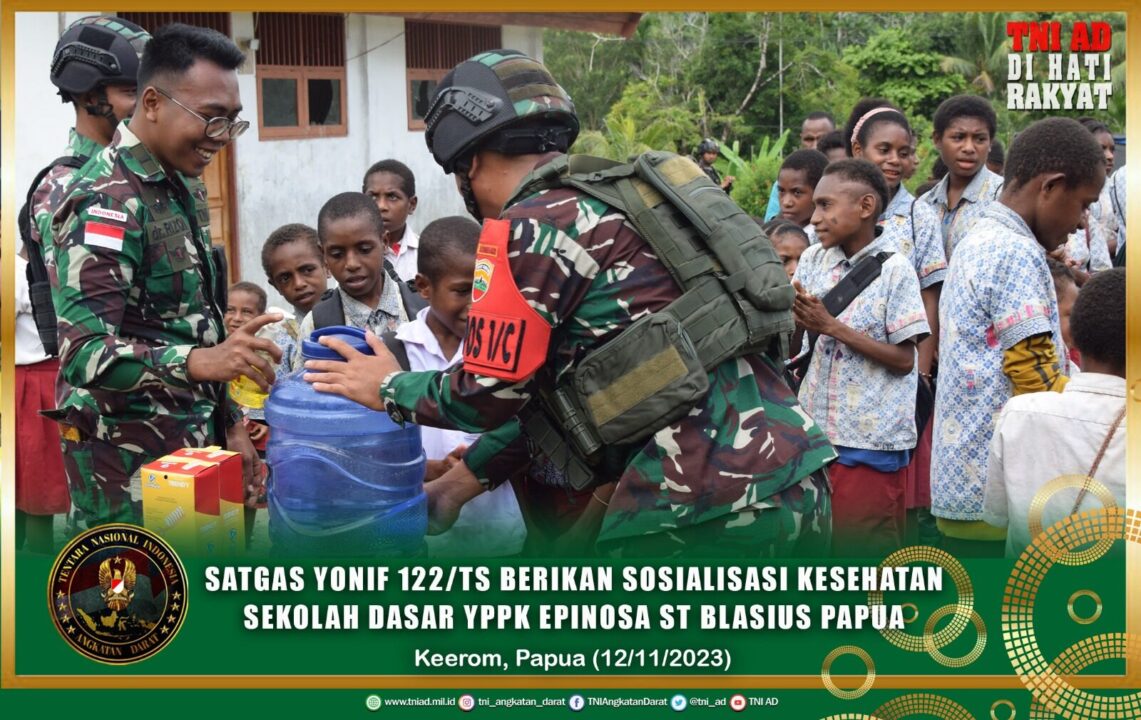 Peringatan Hari Kesehatan Nasional Satgas Yonif 122/TS Berikan Sosialisasi Kesehatan Sekolah Dasar YPPK Epinosa ST Blasius Papua