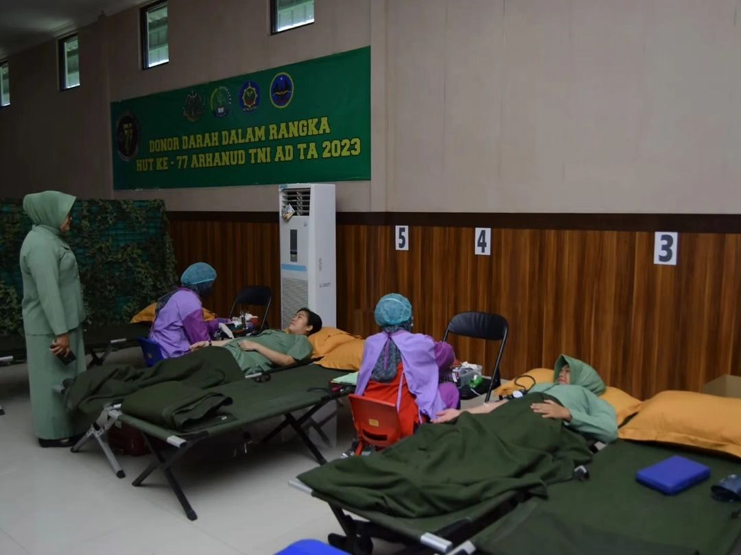 Prajurit Dan Persit Yonarhanud 2 Kostrad Donor Darah 7255