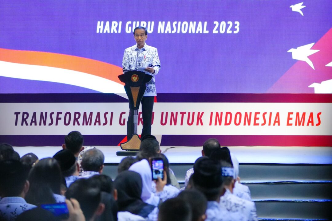 Wakasad Hadiri Peringatan HUT ke-76 PGRI dan Hari Guru Nasional