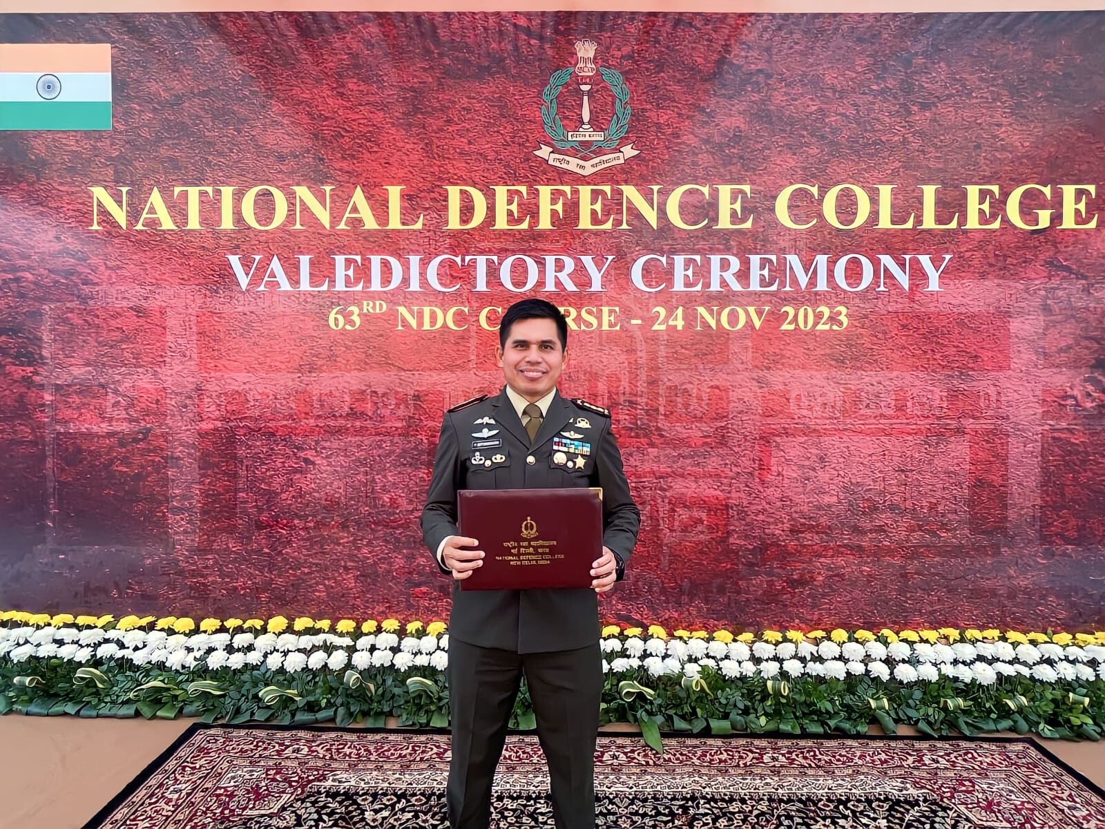 Membanggakan, Salah Satu Perwira Terbaik TNI AD Raih Book Prize Award National Defence College India