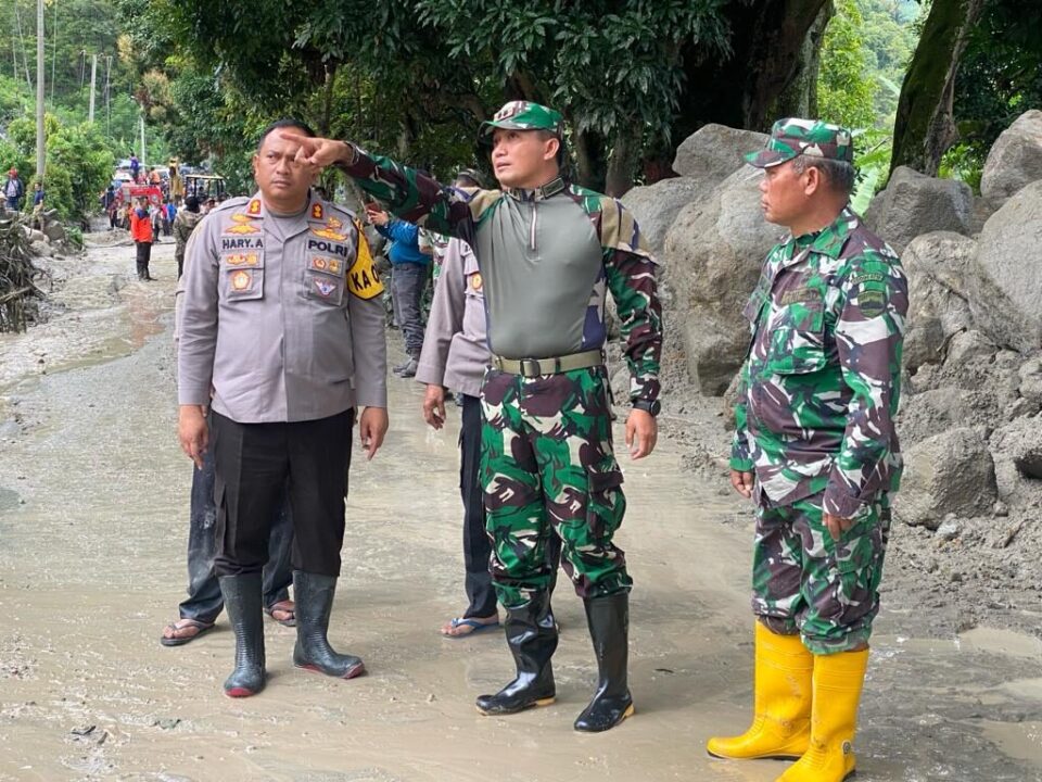 Kodam I/BB Turunkan 150 Personil PRCPB ke Lokasi Longsor dan Banjir Bandang di Baktiraja Humbahas