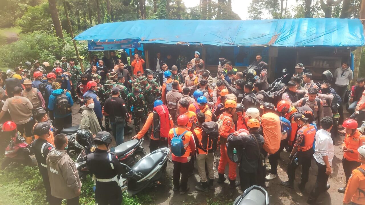 Kodam I/BB Turunkan Tim Evakuasi Gabungan Cari Korban Erupsi Gunung Marapi