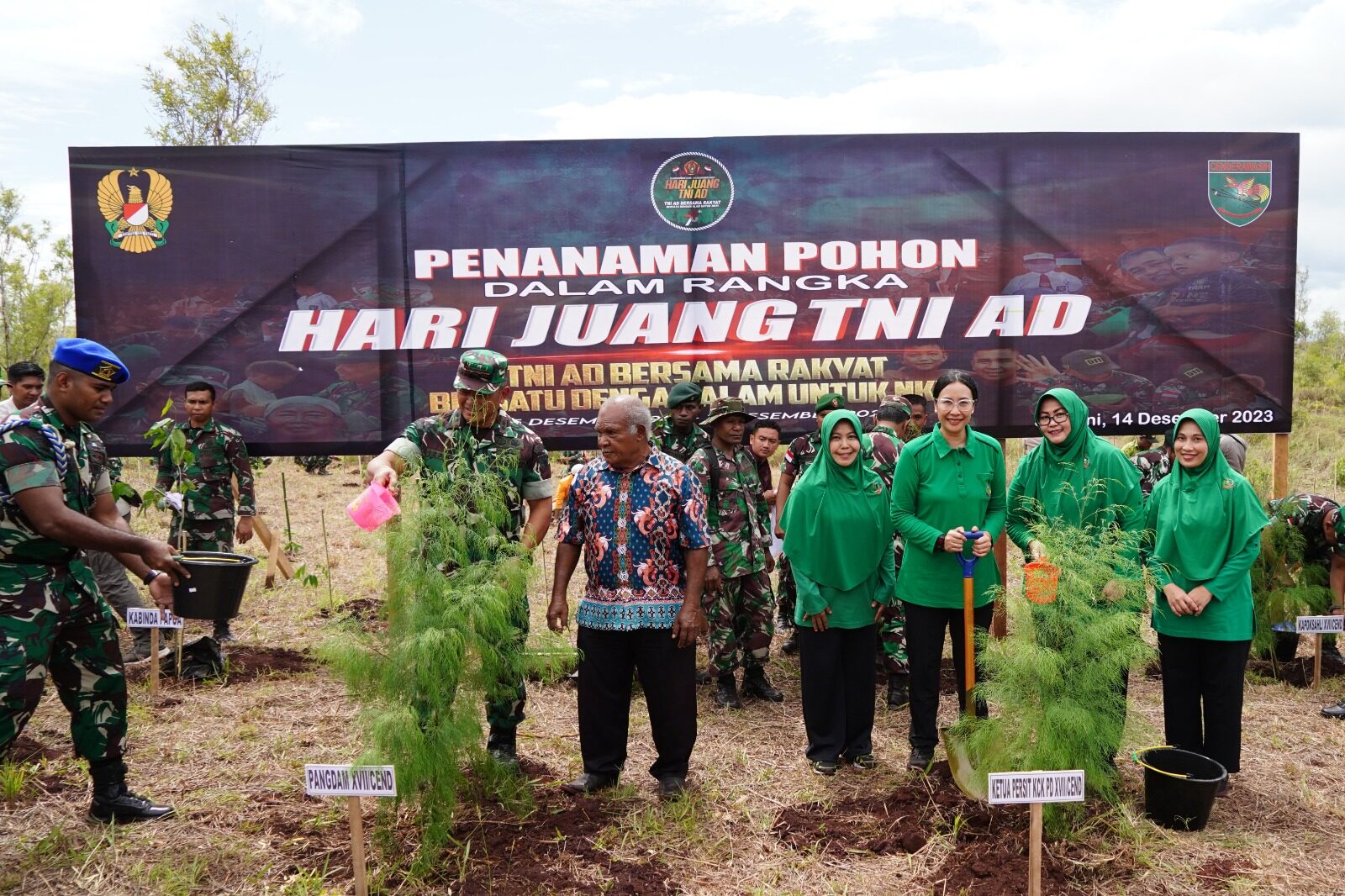 Buktikan Komitmen Rehabilitasi Hutan yang Rusak, Pangdam Cenderawasih Tanam Ribuan Pohon