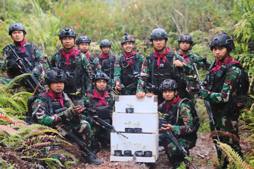 Peringati Hari Juang TNI AD ke-78, Satgas 330 Reboisasi Hutan Gundul di Intan Jaya