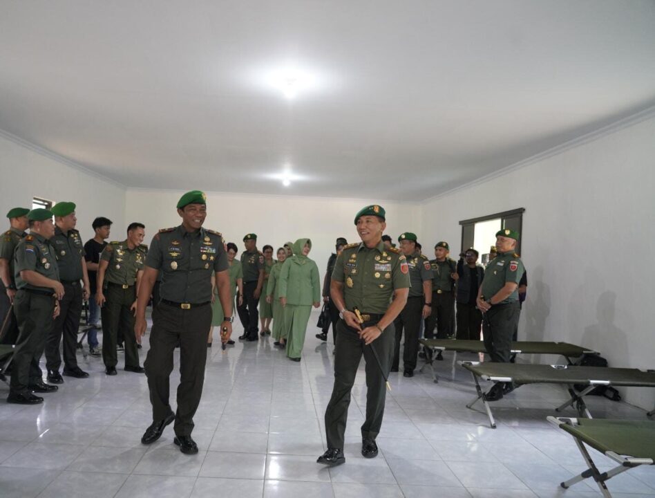 Lengkapi Sarana Prajurit, Pangdam XIV/Hsn Resmikan Barak Koridor Korem 143/HO