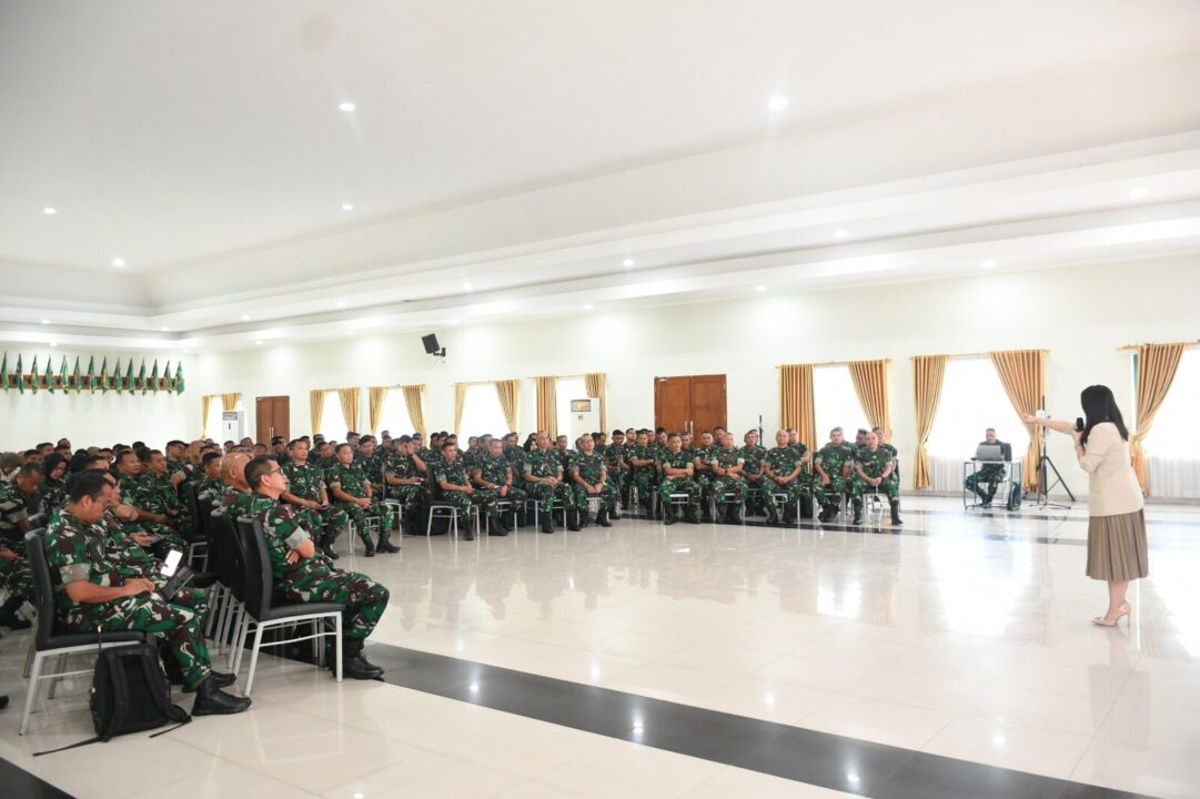 Ratusan Prajurit Pushubad Ikuti Bimtek Public Speaking