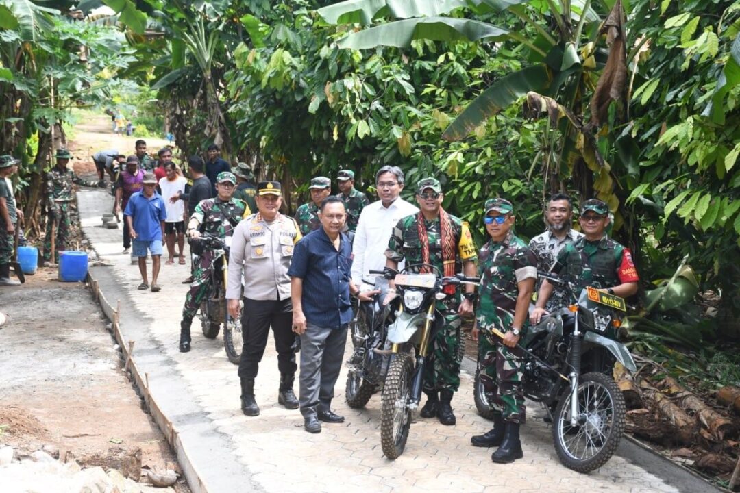 Wasev ke Mamuju, Waaster Kasad Harap TMMD 119 Bermanfaat Untuk Masyarakat