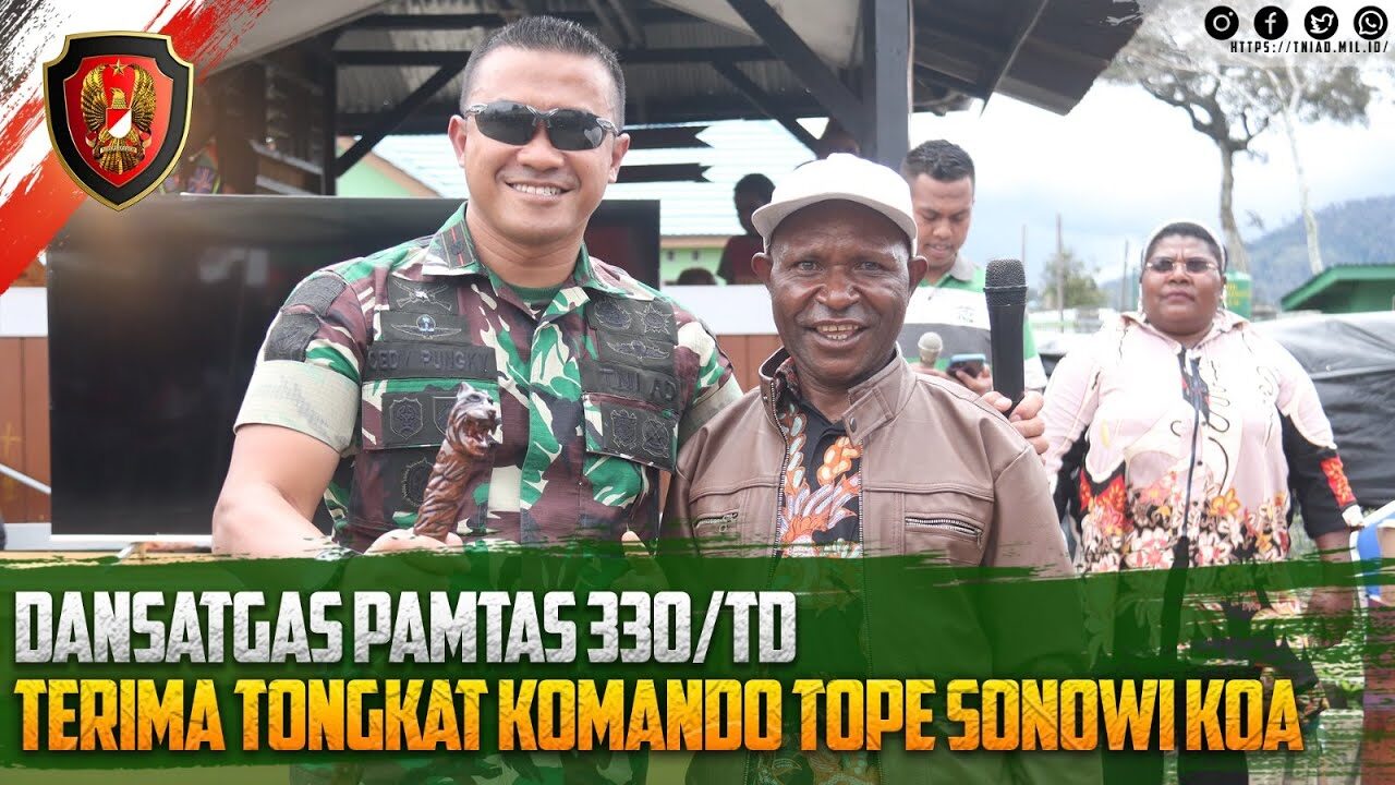 Dansatgas Pamtas 330/TD Terima Tongkat Komando Tope Sonowi Koa