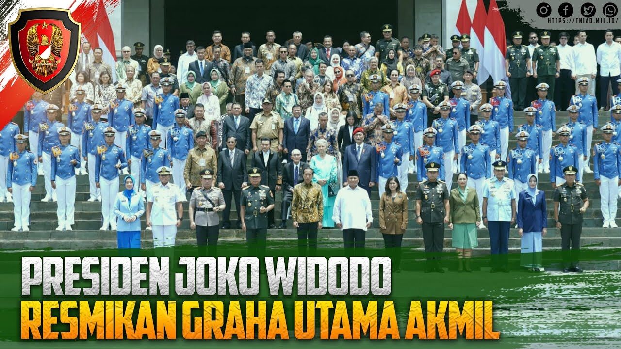 Presiden Joko Widodo Resmikan Graha Utama Akmil