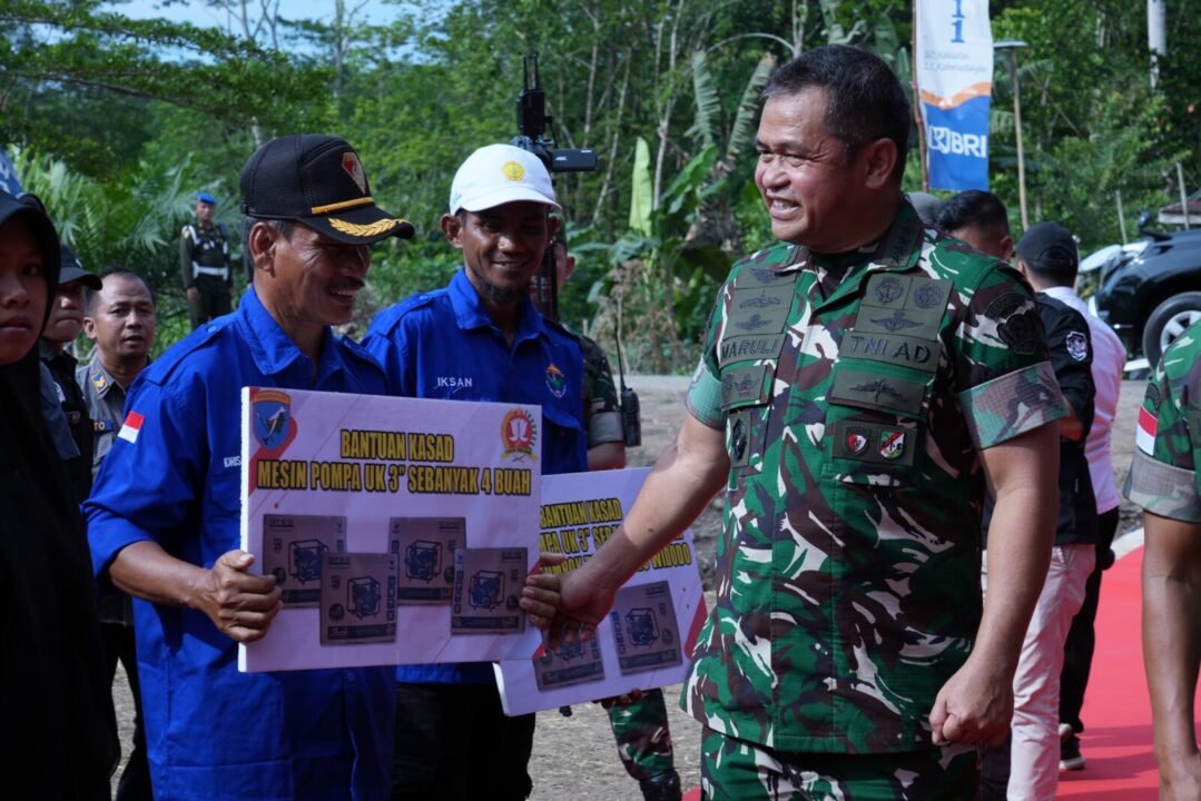 Resmikan Sumur Bor di Palangkaraya, Kasad : Program TNI AD Tingkatkan Kesejahteraan dan Ketahanan Pangan