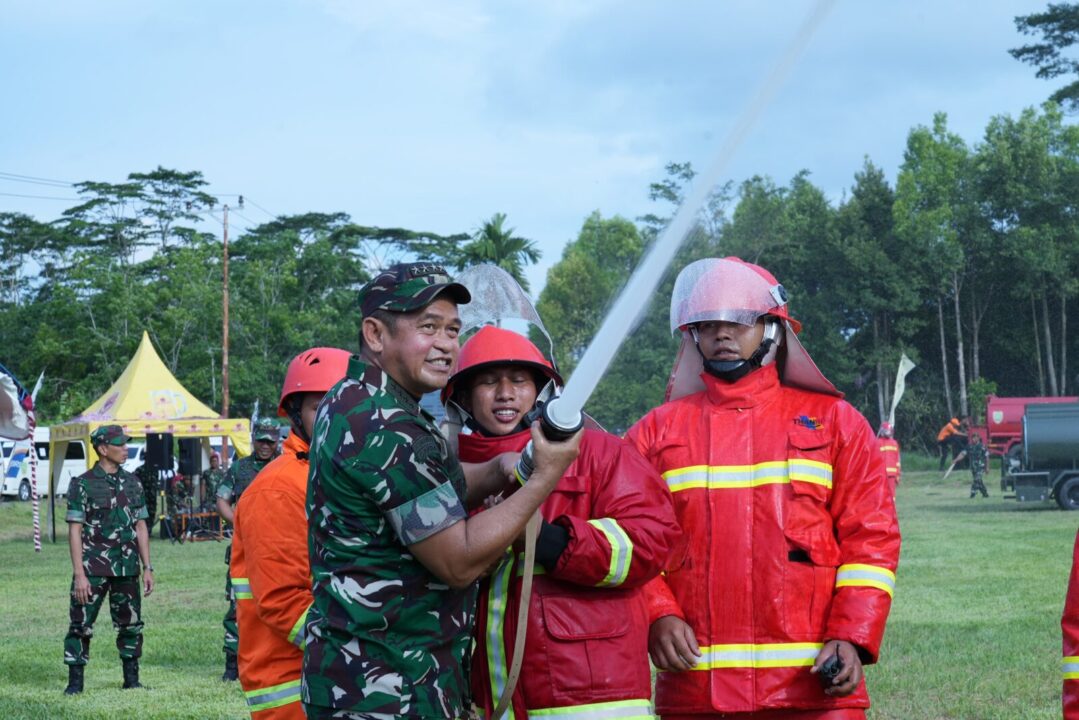 Resmikan Sumur Bor di Palangkaraya, Kasad : Program TNI AD Tingkatkan Kesejahteraan dan Ketahanan Pangan