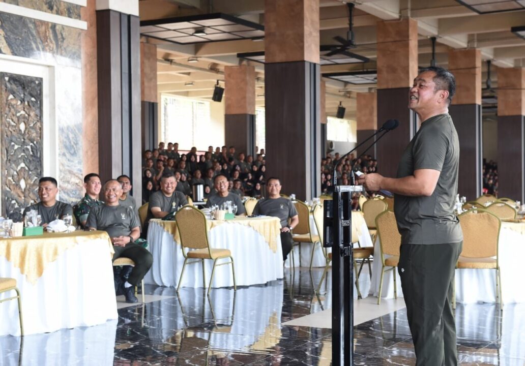 Lagi, Kasad Serahkan 30 Unit Randis untuk Dukung Operasional Satuan TNI AD