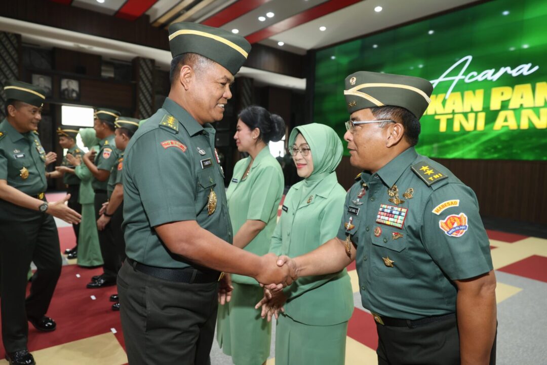 Wakasad Terima Laporan Korps Kenaikan Pangkat 12 Pati TNI AD