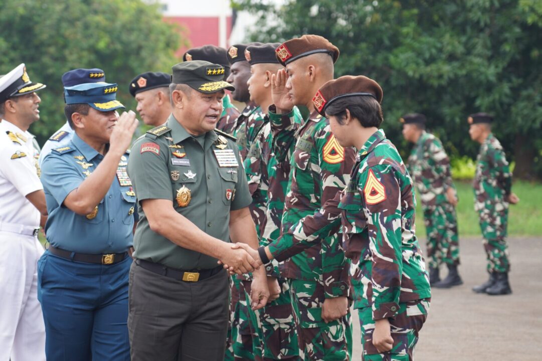 Kasad Hadiri Upacara Pemberangkatan Kontingen Patriot Indonesia ke India