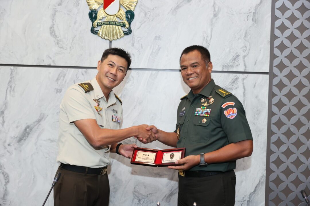 Wakasad Terima Kunjungan Chief of Staff (General Staff) Singapore Army, Bahas Penguatan Kerja Sama Militer