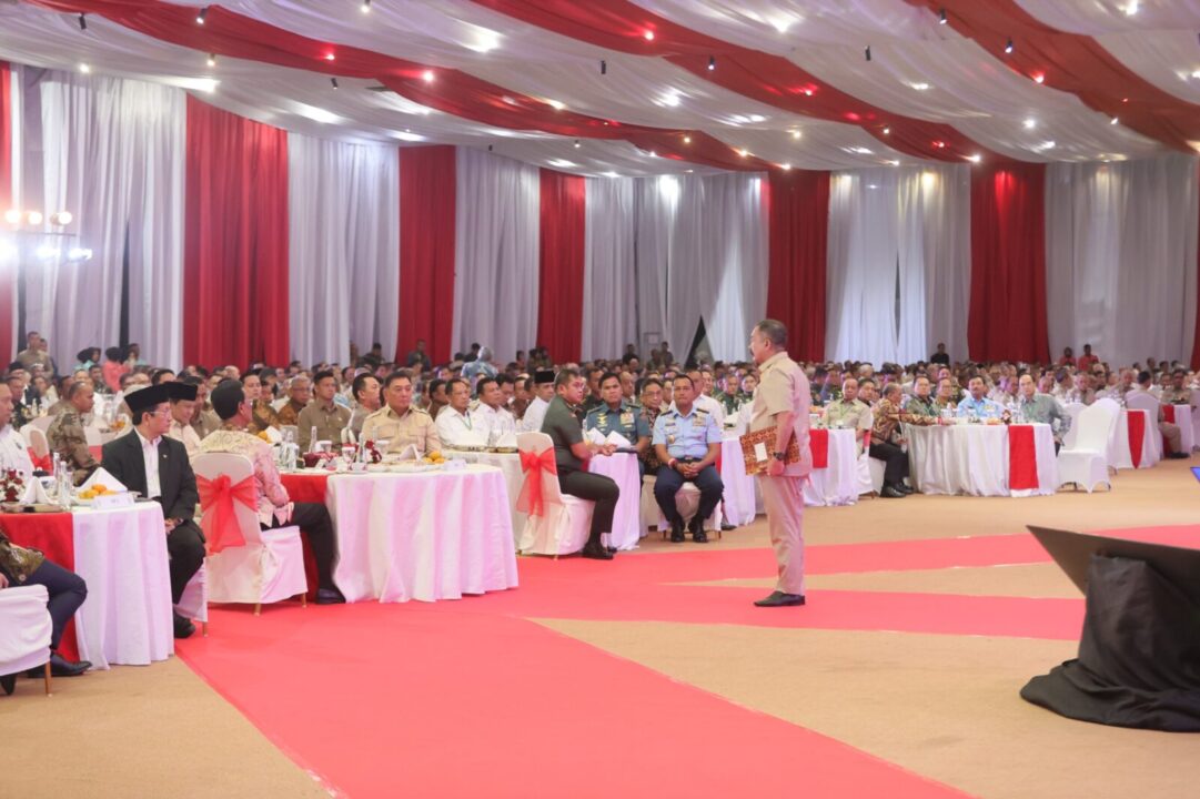 Kasad Hadiri Halal Bihalal Presiden dengan PPAD dan Keluarga Besar TNI-Polri