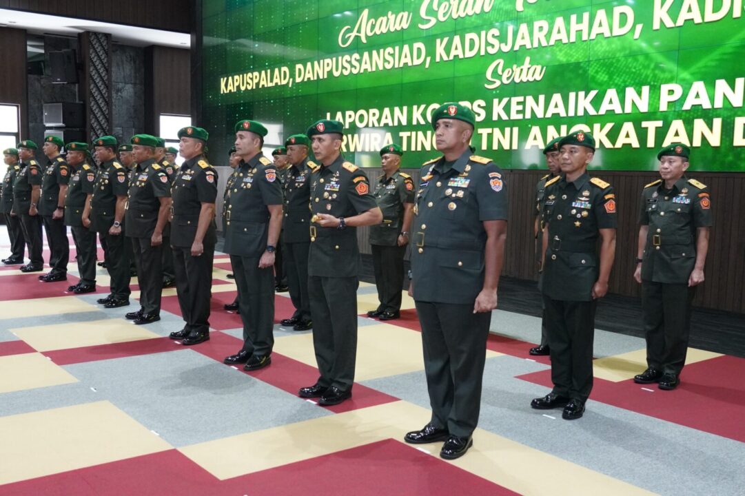 Kasad Pimpin Sertijab 5 Jabatan Strategis TNI AD dan Terima Laporan Kenaikan Pangkat 34 Pati