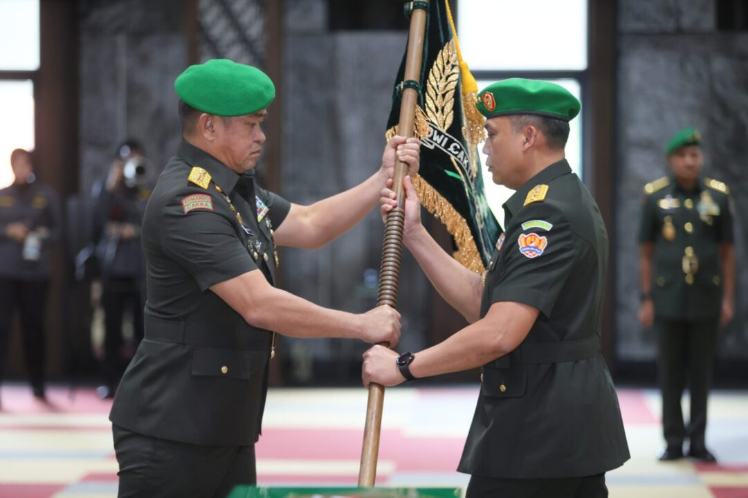 Kasad Pimpin Sertijab 5 Jabatan Strategis TNI AD dan Terima Laporan Kenaikan Pangkat 34 Pati