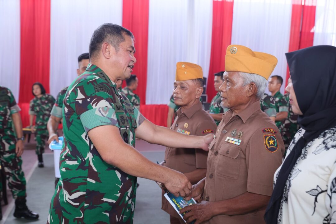 Pastikan Program TNI AD Manunggal Air Berdampak Pada Rakyat, Kasad Resmikan Sumur Bor di Jambi