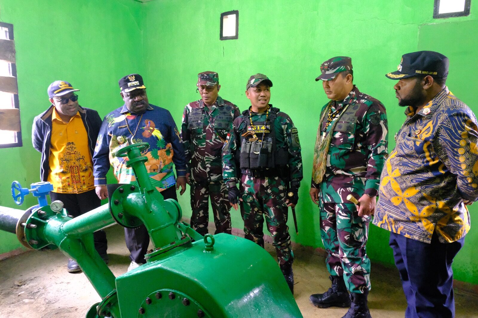 Cahaya Harapan dari Pegunungan Papua: TNI AD Hadirkan Terang di Malagai