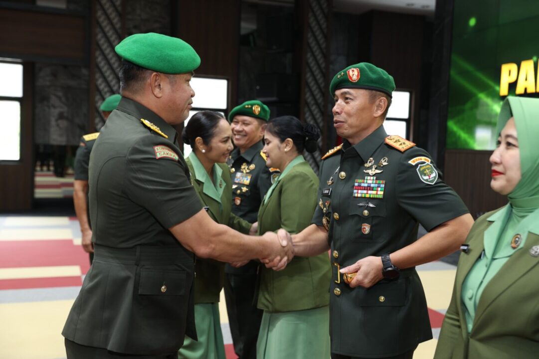 Pimpin Sertijab Dua Pangdam, Kasad: Lanjutkan Program dan Lakukan Inovasi